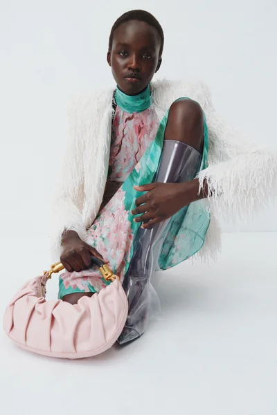 Look 17